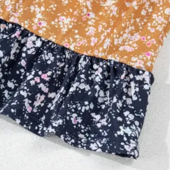 ❤️New Floral Patchwork Blouse - Navy, Pink, and Orange - Picture 3 of 16